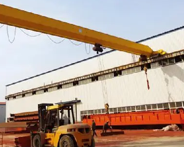 葫蘆式起重機(jī)有兩大運(yùn)行機(jī)構(gòu)